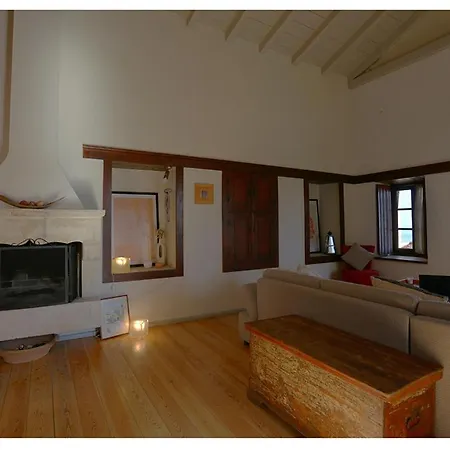 Daphne Superior Castle Suite Monemvasía Esterno foto